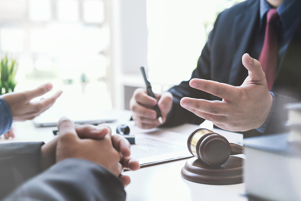 入居者対応から始まった売却<br>― 築古木造アパートを円滑に整理し、<br>次世代へ資産を引き継いだ事例 ―